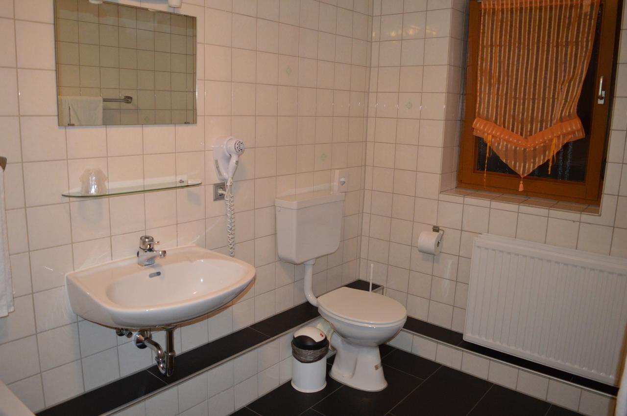 Hotel Hohensteiner Hof Bonnigheim Экстерьер фото