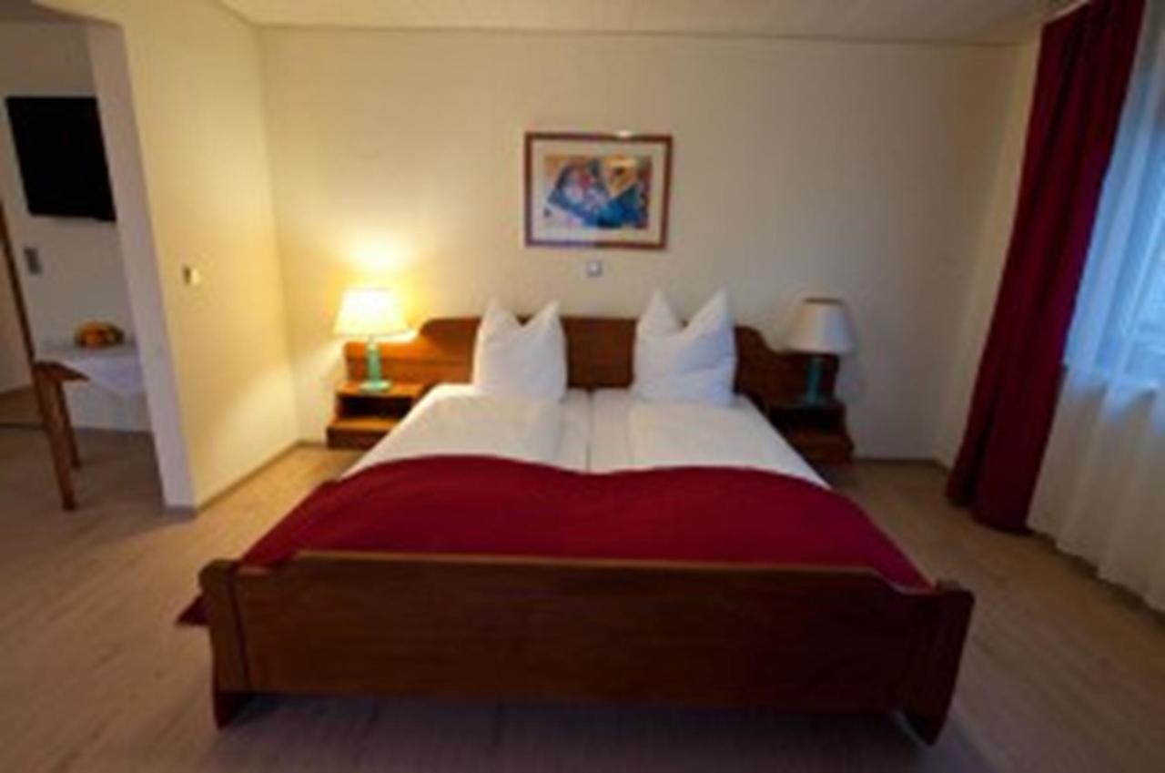 Hotel Hohensteiner Hof Bonnigheim Экстерьер фото