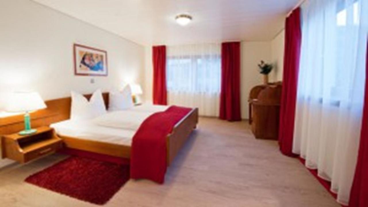 Hotel Hohensteiner Hof Bonnigheim Экстерьер фото