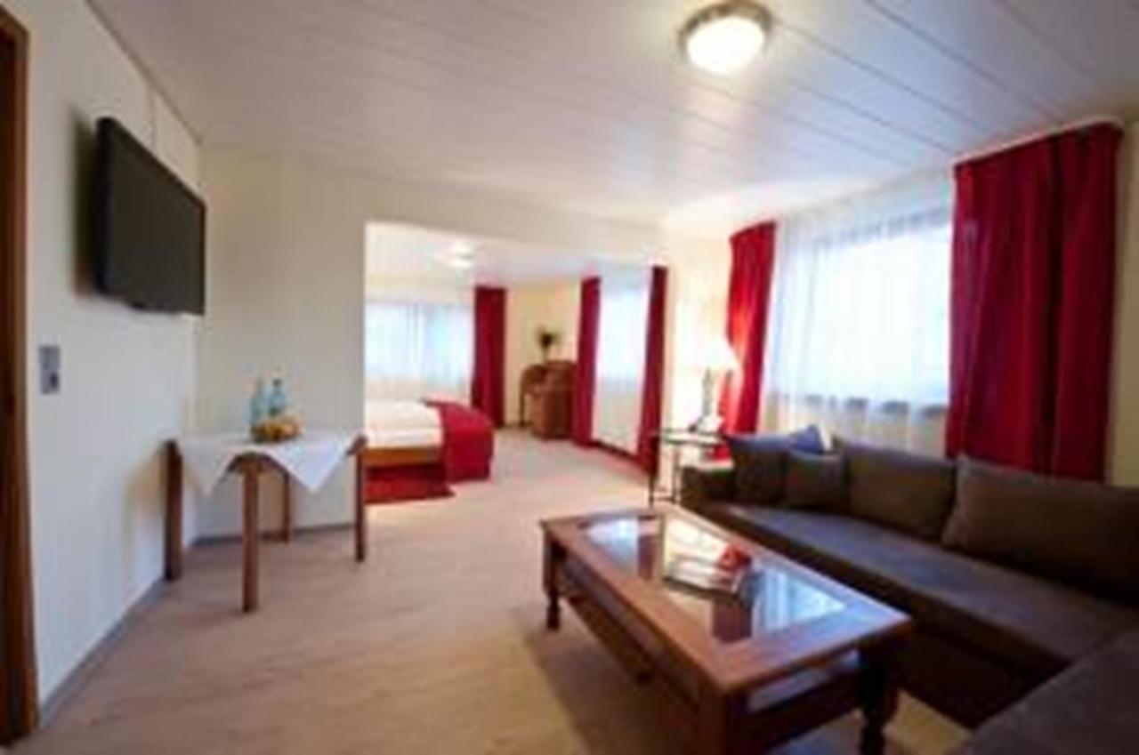 Hotel Hohensteiner Hof Bonnigheim Экстерьер фото